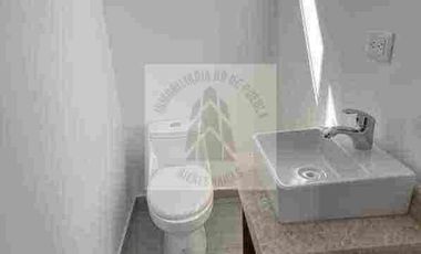 ‼️*CASA EN VENTA*‼️
$2,100,000
Col Bello Horizonte
Cerca de UDLAP, Frescura Camino Real, Periférico , UVM