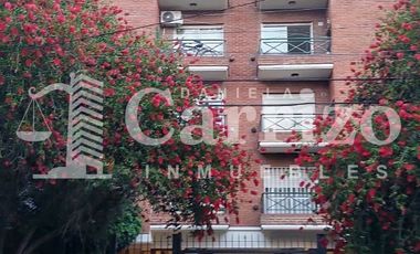 DEPARTAMENTO EN ALQUILER EN CASTELAR