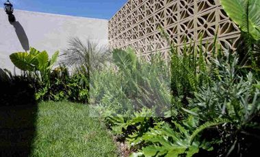 SE VENDE CASA 
FINCA LAS MEMORIAS* 
*ATLIXCO, PUEBLA*~
$4,800,000 casa club alberca canchas de pádel