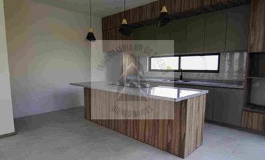 SE VENDE CASA 
FINCA LAS MEMORIAS* 
*ATLIXCO, PUEBLA*~
$4,800,000 casa club alberca canchas de pádel