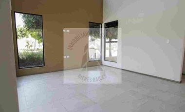 SE VENDE CASA 
FINCA LAS MEMORIAS* 
*ATLIXCO, PUEBLA*~
$4,800,000 casa club alberca canchas de pádel