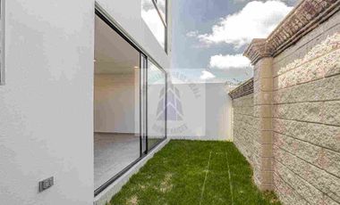 CASA EN VENTA EN PARQUE MILAN*
LOMAS DE ANGELOPOLIS