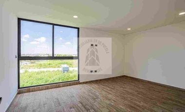 CASA EN VENTA EN PARQUE MILAN*
LOMAS DE ANGELOPOLIS