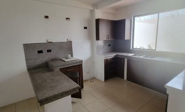 En alquiler casa de 4 dormitorios en Ciudad Celeste, Samborondon