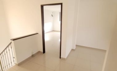 En alquiler casa de 4 dormitorios en Ciudad Celeste, Samborondon