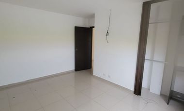 En alquiler casa de 4 dormitorios en Ciudad Celeste, Samborondon