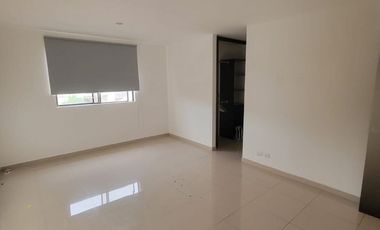En alquiler casa de 4 dormitorios en Ciudad Celeste, Samborondon