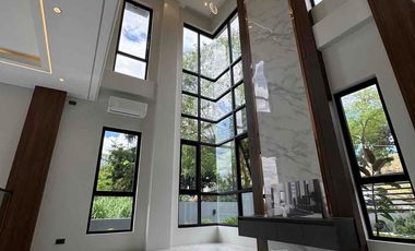 Overlooking Brand New Luxurious High Ceiling Home with Dipping Pool (Jacuzzi) - Semi Furnished