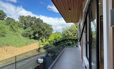 Overlooking Brand New Luxurious High Ceiling Home with Dipping Pool (Jacuzzi) - Semi Furnished