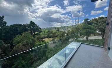 Overlooking Brand New Luxurious High Ceiling Home with Dipping Pool (Jacuzzi) - Semi Furnished