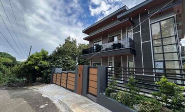 Overlooking Brand New Luxurious High Ceiling Home with Dipping Pool (Jacuzzi) - Semi Furnished