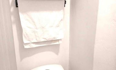 Pequeño estudio con terraza privada