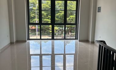 Ruko Sunset Avenue Citra 8 Aeroworld Cocok Untuk Resto Cafe