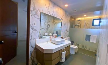 Fully Furnished House & Lot for Sale in Royale Tagaytay Estate – Near Splendido & Twin Lakes