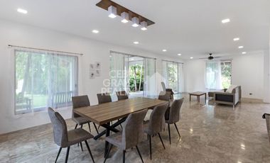 5 Bedroom House with Swimming Pool for Rent in North Town Cebu City