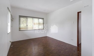 5 Bedroom House with Swimming Pool for Rent in North Town Cebu City