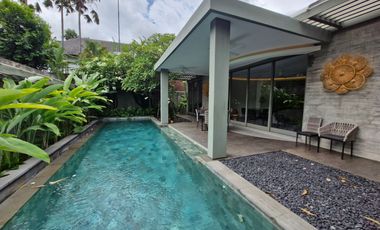 SUPER LUXURIOUS VILLA LEASEHOLD 30 YEARS IN UMALAS