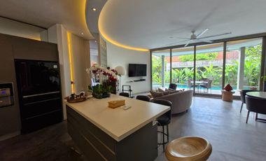 SUPER LUXURIOUS VILLA LEASEHOLD 30 YEARS IN UMALAS