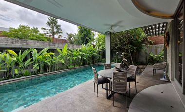 SUPER LUXURIOUS VILLA LEASEHOLD 30 YEARS IN UMALAS