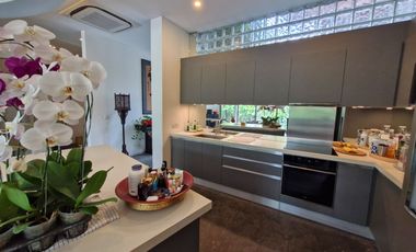 SUPER LUXURIOUS VILLA LEASEHOLD 30 YEARS IN UMALAS