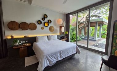 SUPER LUXURIOUS VILLA LEASEHOLD 30 YEARS IN UMALAS