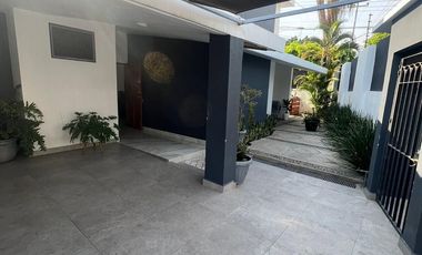 CASA EN RENTA DE 4 RECAMARAS y UN ESTUDIO EN COLONIA LA ESTANCIA.