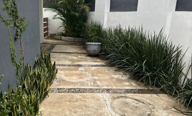 CASA EN RENTA DE 4 RECAMARAS y UN ESTUDIO EN COLONIA LA ESTANCIA.