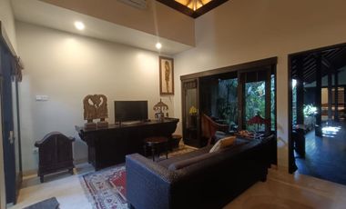 For Rent 3 Bedroom House at Sanur area