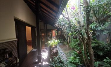 For Rent 3 Bedroom House at Sanur area