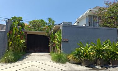 For Rent 3 Bedroom House at Sanur area