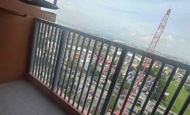 FOR RENT STUDIO UNIT WITH BALCONY AT COHO TAGUIG