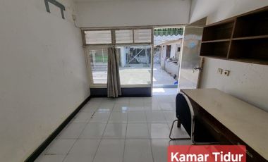 Dijual Rumah Kos Hitung Tanah Nol Jalan Tenggilis Mejoyo. Depan Kampus Ubaya.