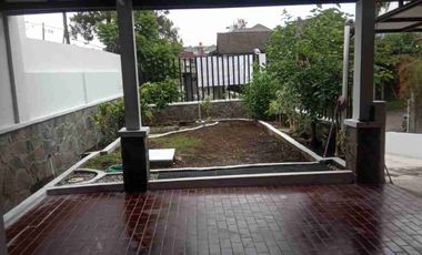 sewa rumah sukahaji setramurni