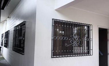 Corner House bungalow with 3bedrooms for sale inside Diamond Subdivision near Mac Arthur Highway and Robinsons Balibago in Angeles City Pampanga