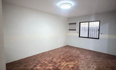 Corner House bungalow with 3bedrooms for sale inside Diamond Subdivision near Mac Arthur Highway and Robinsons Balibago in Angeles City Pampanga