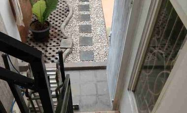 Rumah Hook di Emerald Sektor 9 Bintaro Jaya