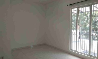 Rumah Hook di Emerald Sektor 9 Bintaro Jaya