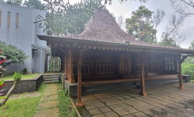 DILELANG Murah Villa 1 lantai luas siap huni nyaman di Komplek Villa Pasanggrahan Dago