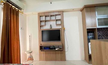 disewakan unit studio lantai 15 bisa bayar bulnan apartemen Pakubuwono terrace jakarta selatan