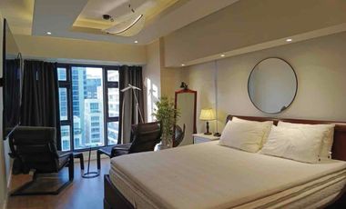 For Sale: Escala Salcedo Furnished 3 Bedroom with balcony