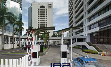 Office for Rent at World Trade Centre 1 181 M2 with MRT and Busway Access