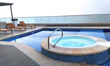 PLAYA SALGUERO - En Venta Fascinante Apartamento 4 habitaciones 5 baños frente al mar