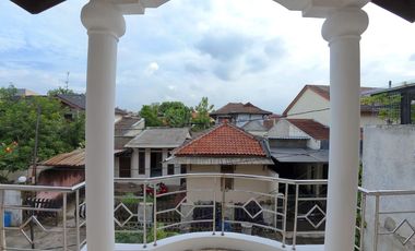 MOVE-IN READY 2-STORY HOUSE – STRATEGIC LOCATION NEAR PONDOK GEDE MALL