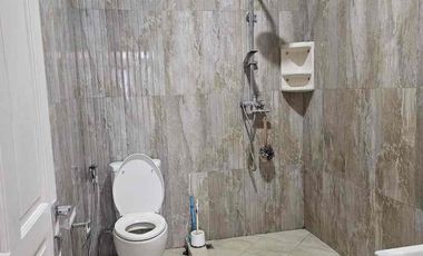 Dijual Rumah Cantik 2 Lt Dalam Perumahan Area Condongcatur