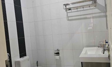 Dijual Rumah Cantik 2 Lt Dalam Perumahan Area Condongcatur