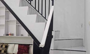 Dijual Rumah Cantik 2 Lt Dalam Perumahan Area Condongcatur
