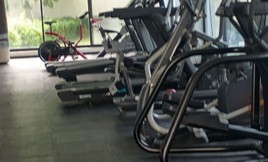 PARAISO COUNTRY CLUB CUERNAVACA, HERMOSO DEPA AMUEBLADO