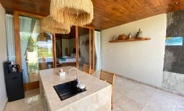 tropical garden villa full pengelolaan management profesional