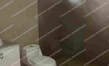 Renta de hermosa casa en urbanización Aquamarina en Samborondón