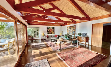 Casa En Arriendo En San Carlos De Apoquindo Con Piscina